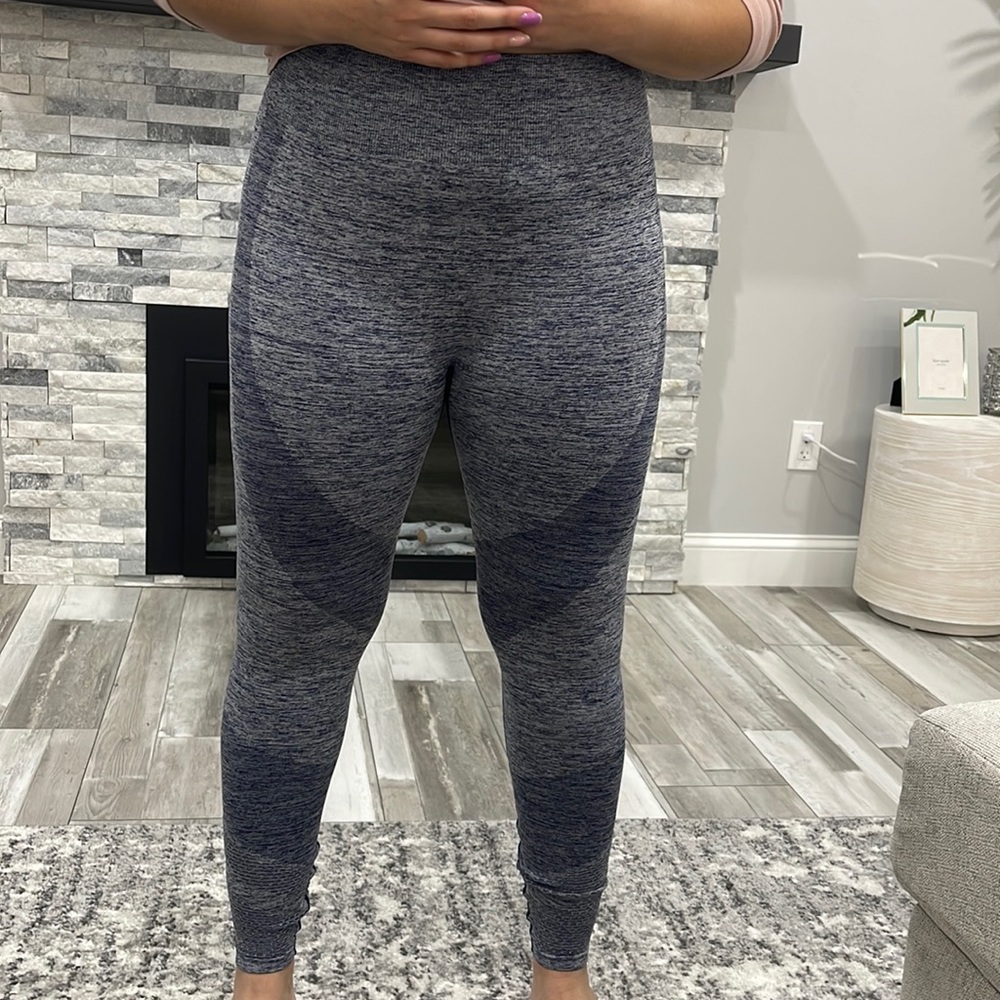 Pink leggings